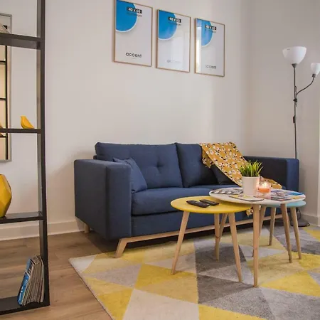 Studio Cosy Avec Mezzanine A 6 Mins De Paris * Saint-Denis (Seine-Saint-Denis)