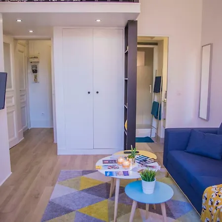 Studio Cosy Avec Mezzanine A 6 Mins De Paris Saint-Denis (Seine-Saint-Denis)